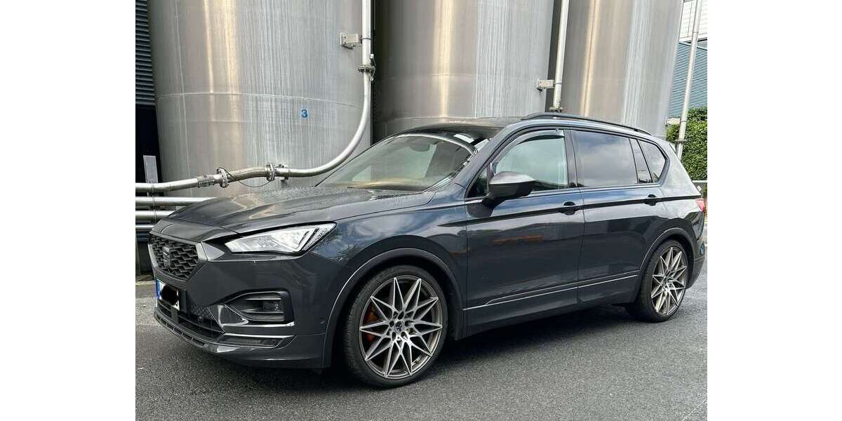 Seat Tarraco 69.000 km 25.000 &euro; Wuppertal 42111