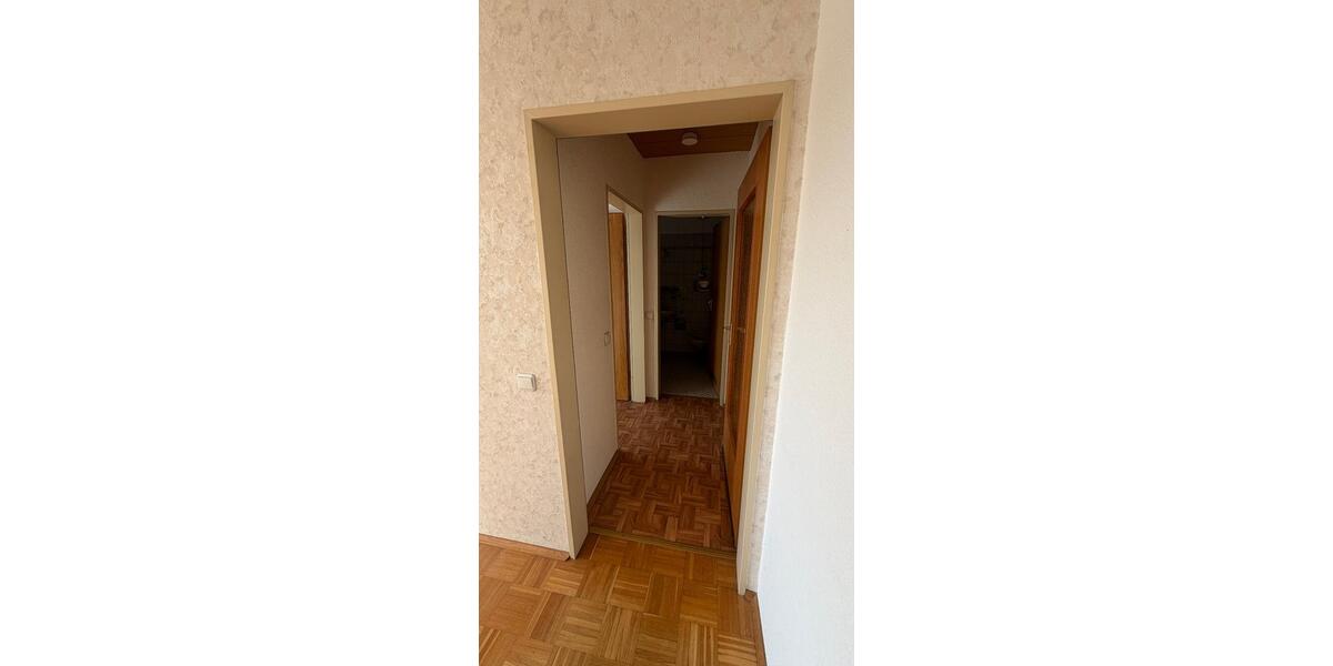 Etagenwohnung Lüdenscheid Staberg - 4 Zimmer, 89 m&sup2;, 170.000&euro; | Angebot:23839445