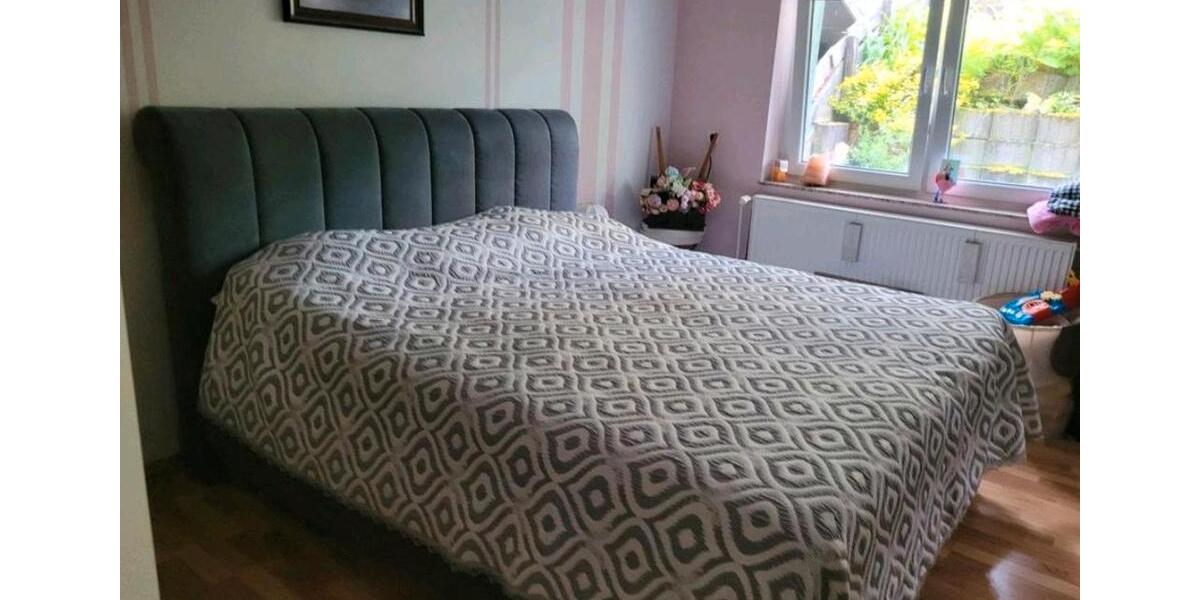 Erdgeschoßwohnung Ennepetal - 1 Zimmer, 88 m&sup2;, 650&euro; | Angebot:27578035