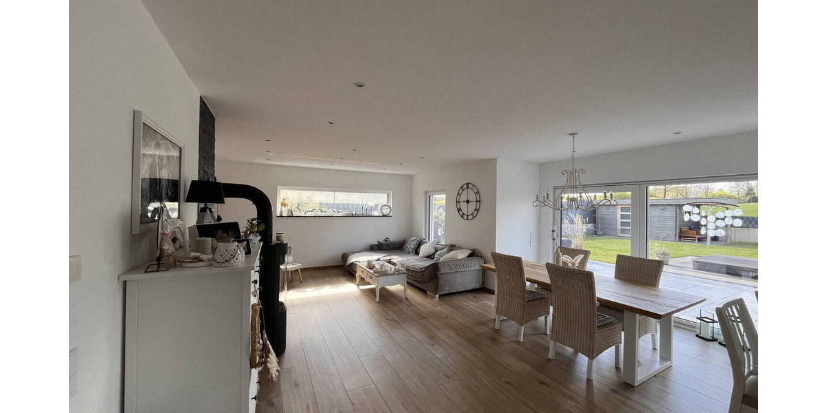 Einfamilienhaus Velbert Neviges - 5 Zimmer, 180 m&sup2;, 919.000&euro; | Angebot:26731435