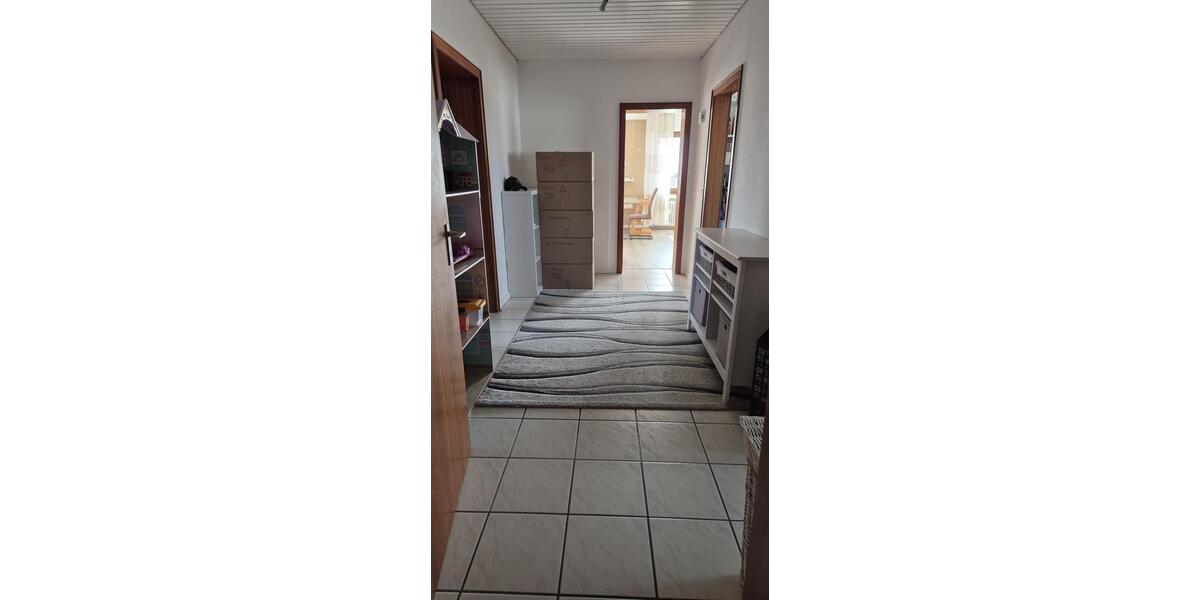 Etagenwohnung Altena - 3 Zimmer, 93 m&sup2;, 800&euro; | Angebot:25638749