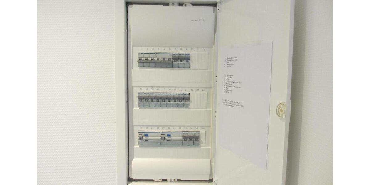 Etagenwohnung Wuppertal Gemarkung Elberfeld - 3 Zimmer, 68 m&sup2;, 749&euro; | Angebot:25397391