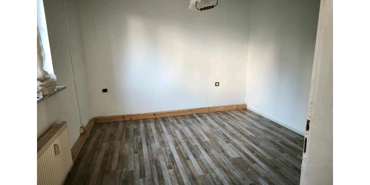 Hochparterre Schalksmühle - 2 Zimmer, 50 m&sup2;, 325&euro; | Angebot:25882205