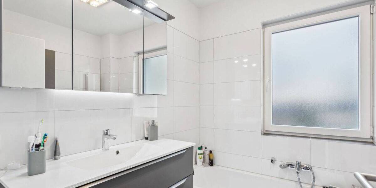 Mehrfamilienhaus, Wohnhaus Witten Bommern - 6 Zimmer, 192 m&sup2;, 638.000&euro; | Angebot:25835152