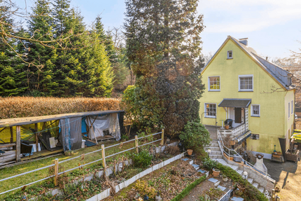 Haus Wipperfürth - 6 Zimmer, 123 m&sup2;, 270.000&euro; | Angebot:24836425