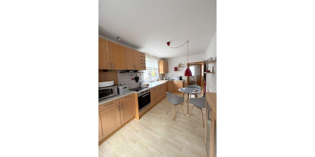 Etagenwohnung Bochum Stiepel - 2 Zimmer, 61 m&sup2;, 250.000&euro; | Angebot:25692712