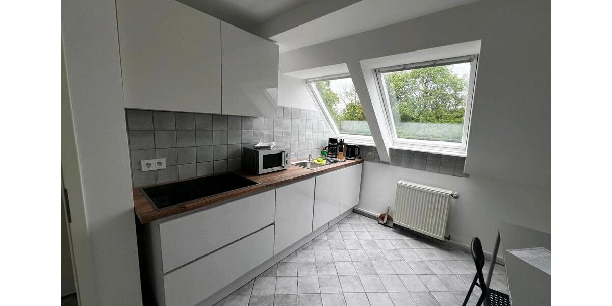 Etagenwohnung Lünen Alstedde - 6 Zimmer, 200 m&sup2;, 20&euro; | Angebot:26618962