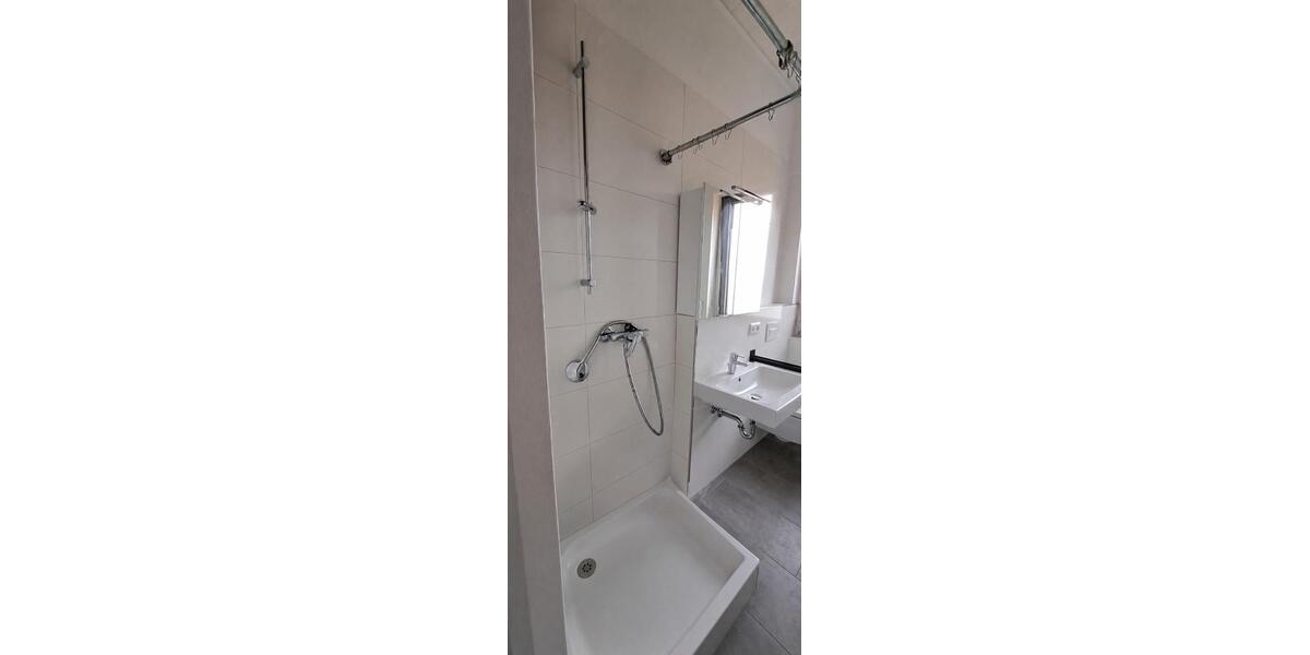 Etagenwohnung Dortmund Huckarde - 4 Zimmer, 111 m&sup2;, 693&euro; | Angebot:27604048