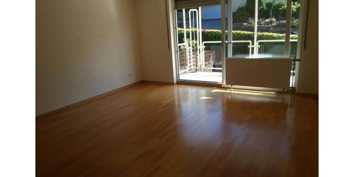 Etagenwohnung Wuppertal Gemarkung Langerfeld - 3 Zimmer, 81 m&sup2;, 180.000&euro; | Angebot:26084761