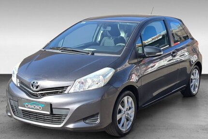 Toyota Yaris 1.0 Basic Radio 91.836 km 2.300 &euro; Wuppertal 42327