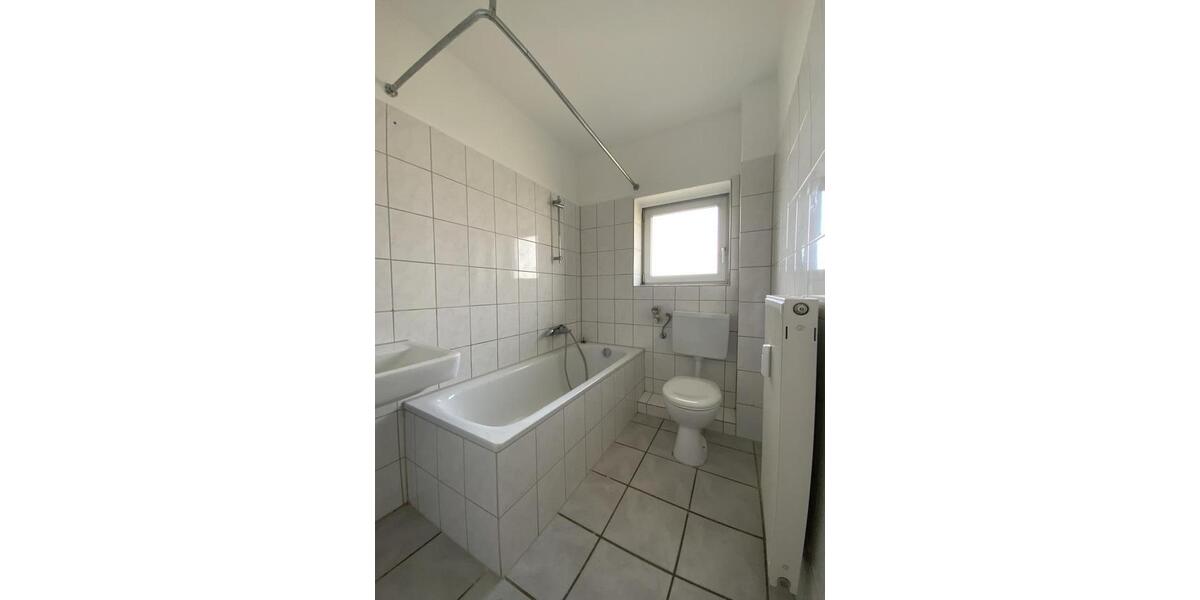 Etagenwohnung Remscheid Lüttringhausen - 2 Zimmer, 56 m&sup2;, 489&euro; | Angebot:26194330