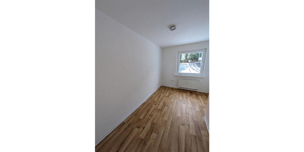 Etagenwohnung Lüdenscheid Staberg - 3 Zimmer, 72 m&sup2;, 422&euro; | Angebot:25257003