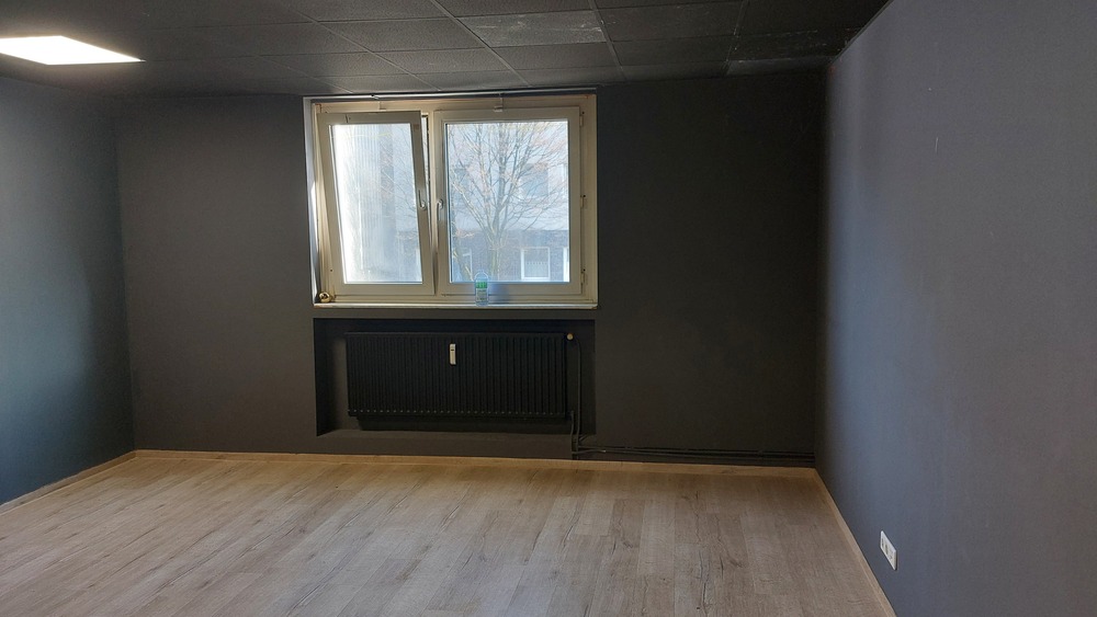 Geräumiges Ladenlokal o. Büroräume in top Lage von RS-City - Gewerbeobjekt Remscheid City | Angebot:24801576