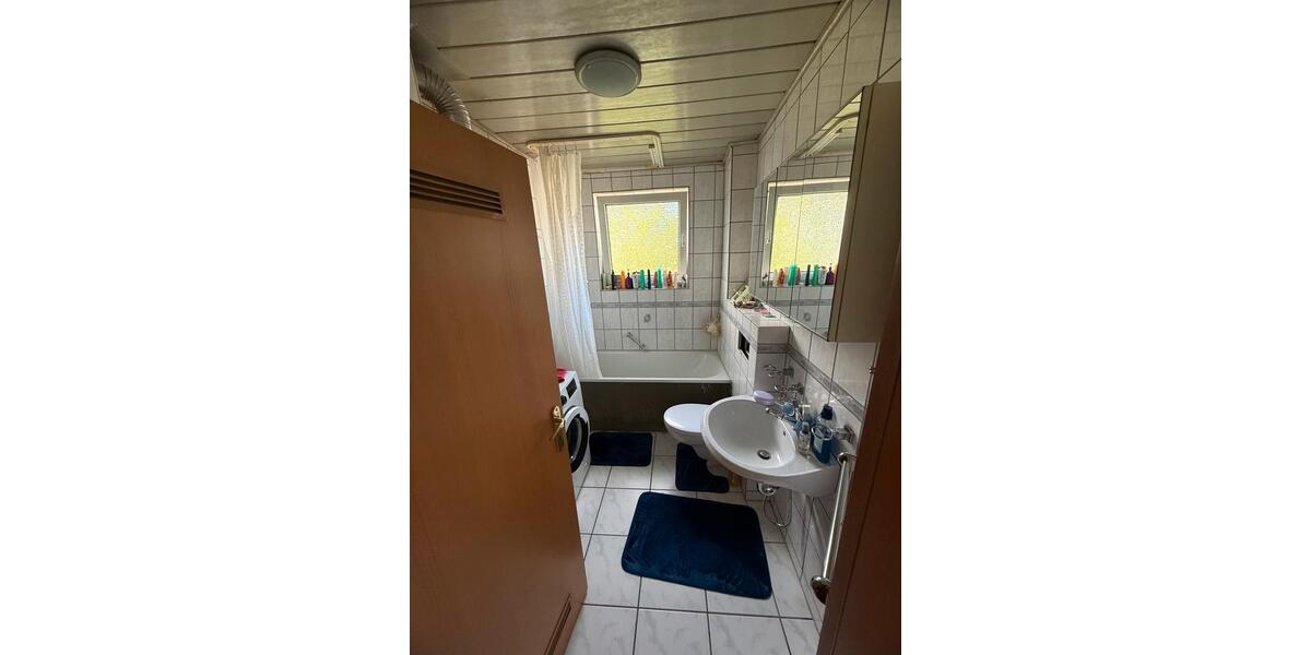 Etagenwohnung Wuppertal Arrenberg - 3.5 Zimmer, 72 m&sup2;, 250.000&euro; | Angebot:27072461