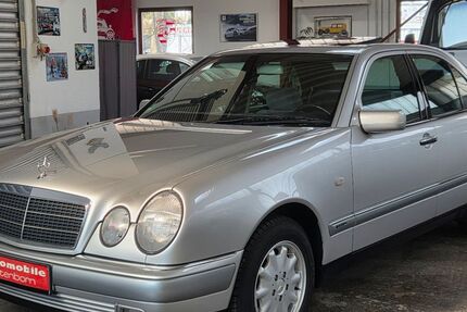 Mercedes-Benz E 240 65.000 km 9.750 &euro; Altena 58762