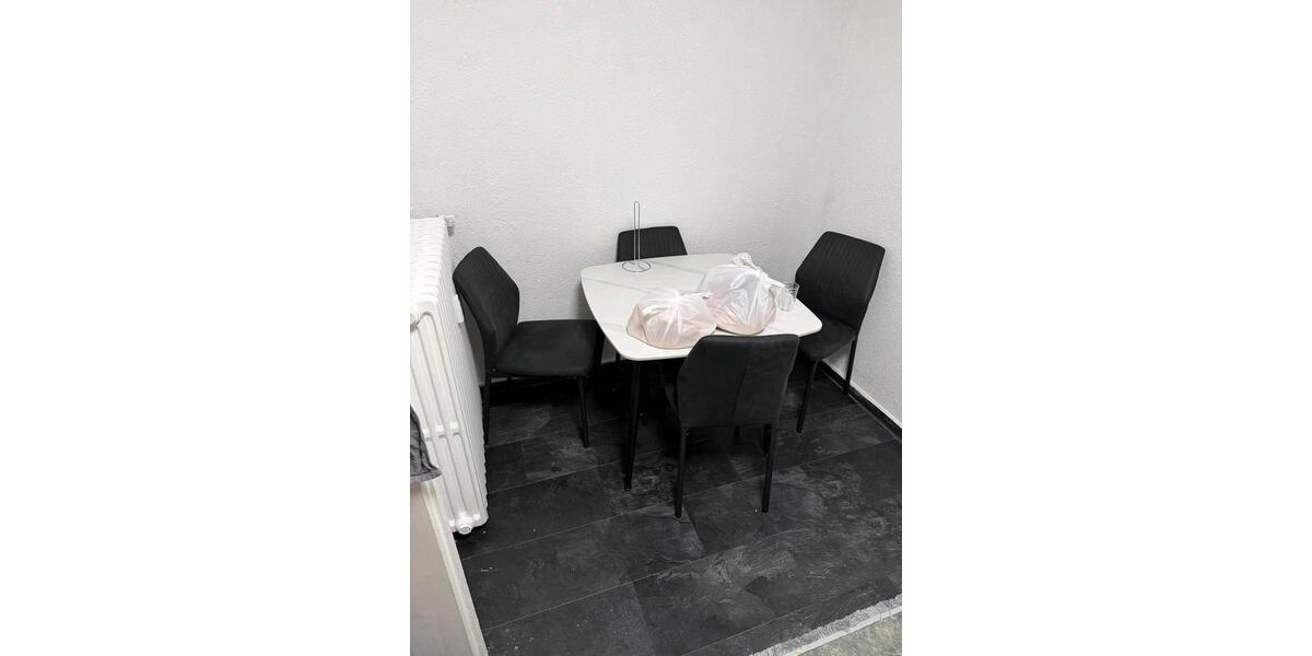 Etagenwohnung Wuppertal Gemarkung Elberfeld - 3 Zimmer, 90 m&sup2;, 1.050&euro; | Angebot:25865903