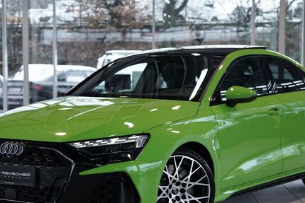 Audi RS3 3.500 km 63.800 &euro; Remscheid/NRW 42855