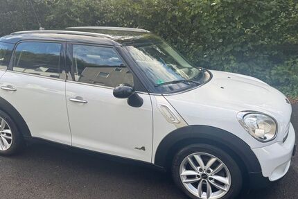 Mini Countryman D (Cooper) 190.223 km 5.000 &euro; Remscheid 42857