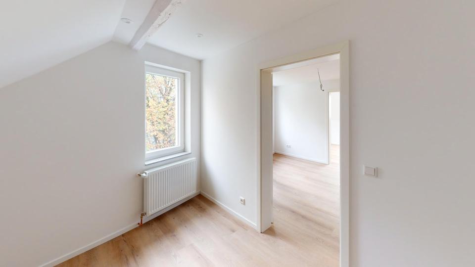 Dachgeschoßwohnung Wuppertal Gemarkung Langerfeld - 3 Zimmer, 60 m&sup2;, 600&euro; | Angebot:25988819