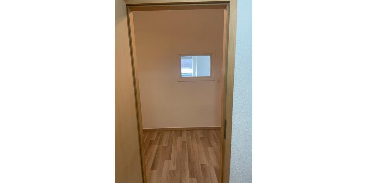 Erdgeschoßwohnung Hagen Dahl - 1.5 Zimmer, 42 m&sup2;, 350&euro; | Angebot:27602935