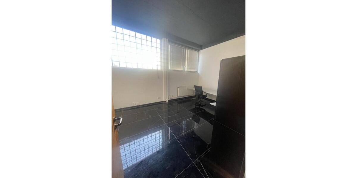 Gewerbeobjekt Wuppertal Gemarkung Barmen - 1.750&euro; | Angebot:25330423