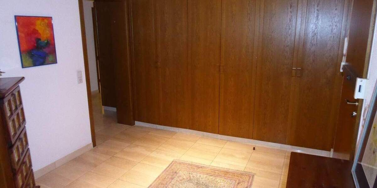 Etagenwohnung Dortmund Mitte - 3 Zimmer, 125 m&sup2;, 1.500&euro; | Angebot:25698605