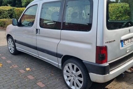 Peugeot Partner 279.711 km 1.499 &euro; Velbert 42551