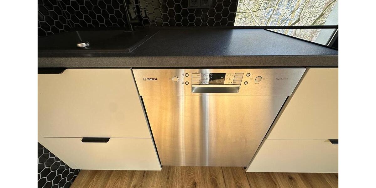 Etagenwohnung Wuppertal Elberfeld - 2 Zimmer, 68 m&sup2;, 880&euro; | Angebot:25931844