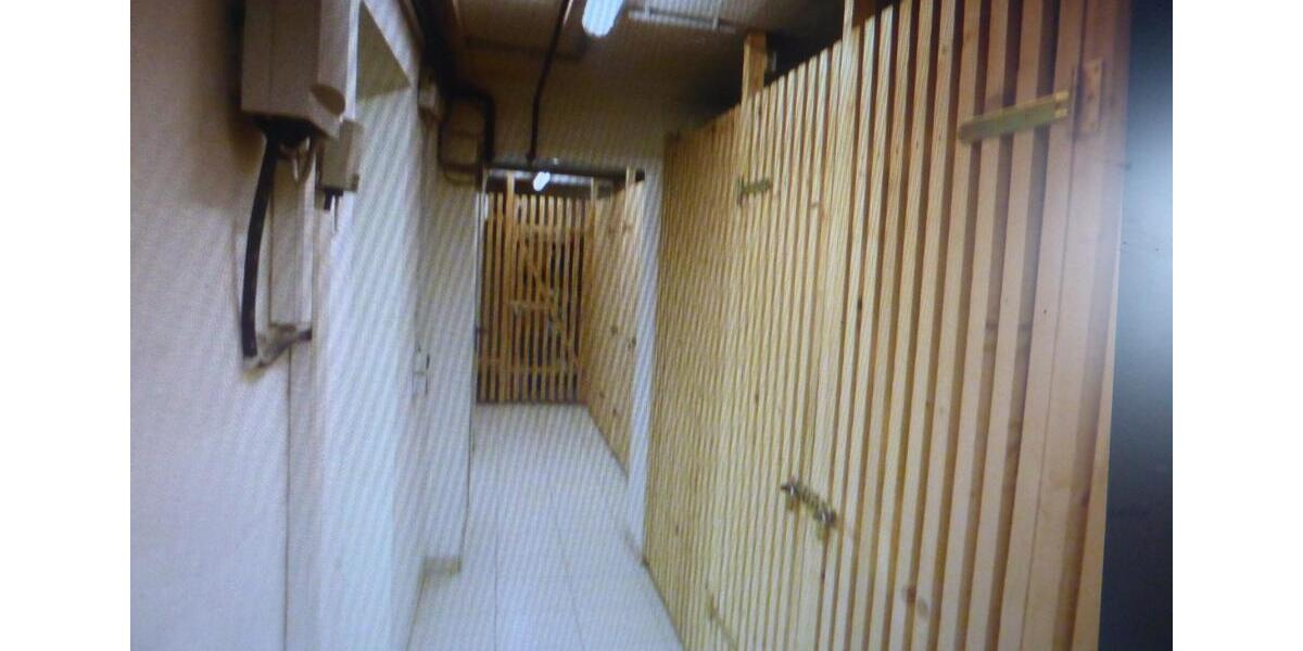 Hochparterre Wuppertal - 2 Zimmer, 60 m&sup2;, 418&euro; | Angebot:24678251