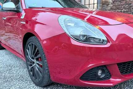 Alfa Romeo Giulietta 97.000 km 13.999 &euro; Hagen 58119