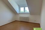 Dachgeschoßwohnung Velbert - 3 Zimmer, 77 m&sup2;, 615&euro; | Angebot:26676315