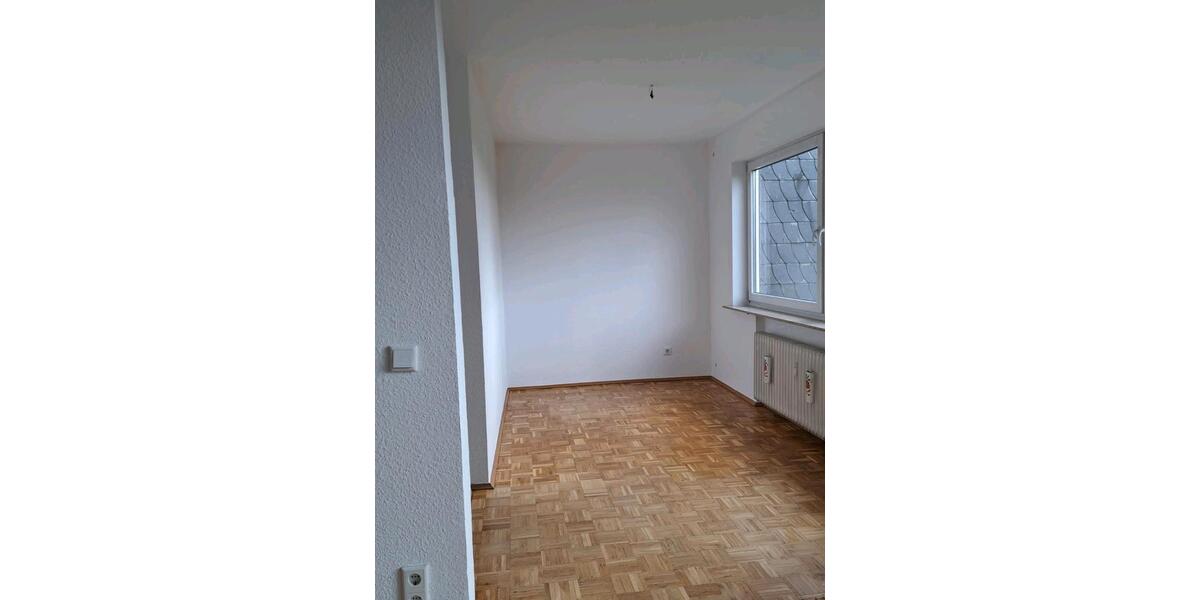 Etagenwohnung Wuppertal Barmen - 3 Zimmer, 85 m&sup2;, 750&euro; | Angebot:25956697