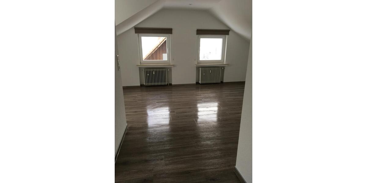 Dachgeschoßwohnung Balve - 1 Zimmer, 30 m&sup2;, 245&euro; | Angebot:26564639