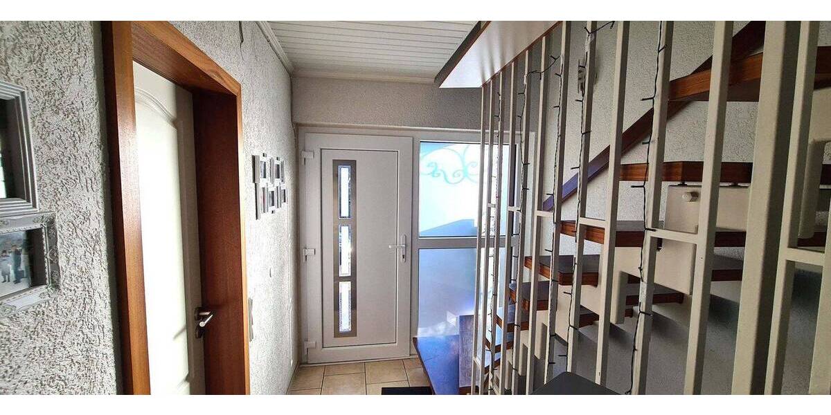 Mehrfamilienhaus, Wohnhaus Hagen Hohenlimburg - 7 Zimmer, 224 m&sup2;, 399.000&euro; | Angebot:25969944