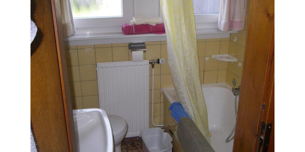 Dachgeschoßwohnung Wuppertal Gemarkung Langerfeld - 3 Zimmer, 85 m&sup2;, 665&euro; | Angebot:27586978