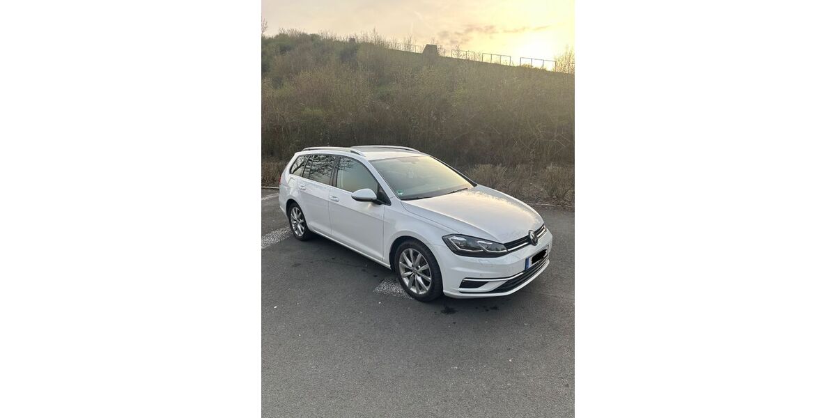 VW Golf 113.600 km 14.500 &euro; Dortmund 44269
