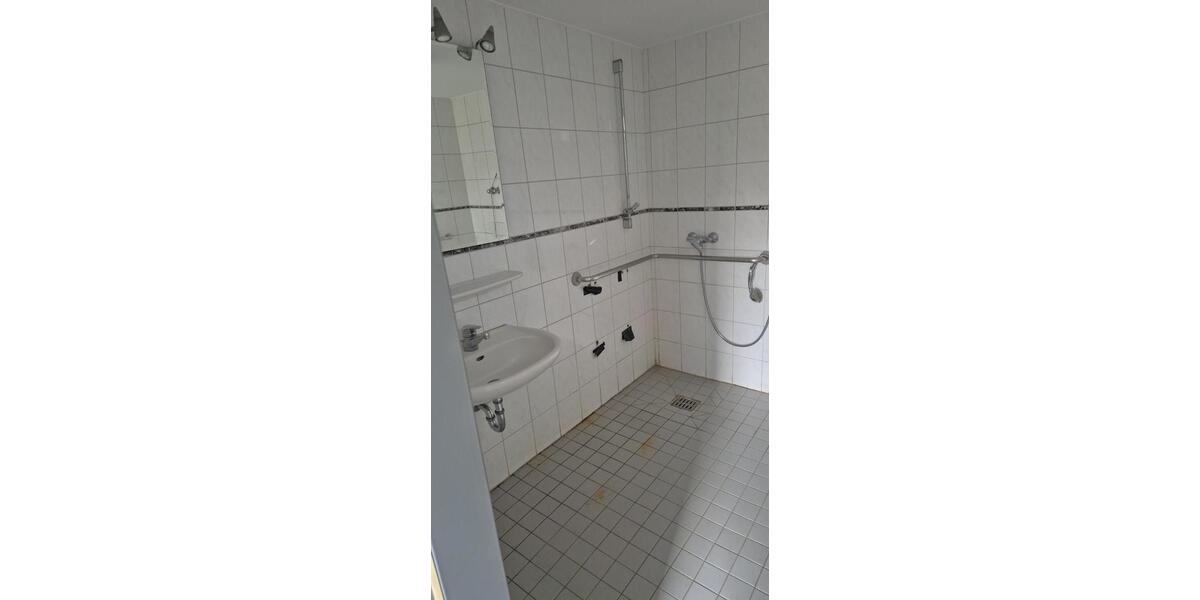 Etagenwohnung Wuppertal Gemarkung Ronsdorf - 1 Zimmer, 50 m&sup2;, 402&euro; | Angebot:25562419