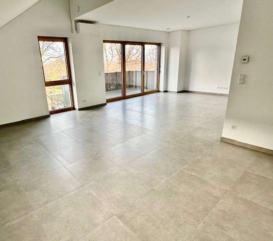 Etagenwohnung Dortmund Brackel - 3 Zimmer, 112 m&sup2;, 1.327&euro; | Angebot:21355563