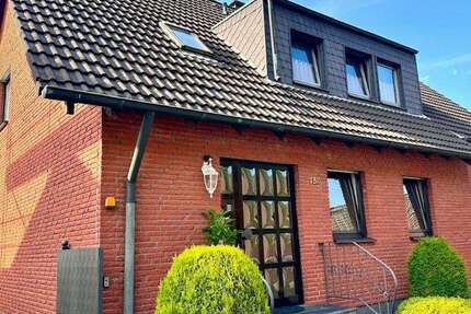 Haus Lünen - 7 Zimmer, 210 m&sup2;, 598.000&euro; | Angebot:27725595