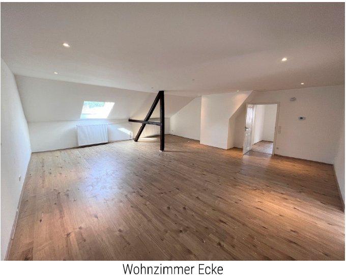 Dachgeschoßwohnung Wuppertal Gemarkung Langerfeld - 4 Zimmer, 116 m&sup2;, 980&euro; | Angebot:26593591