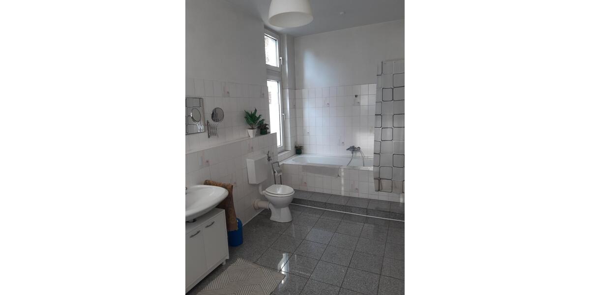 Etagenwohnung Wuppertal Arrenberg - 2 Zimmer, 59 m&sup2;, 900&euro; | Angebot:27598313