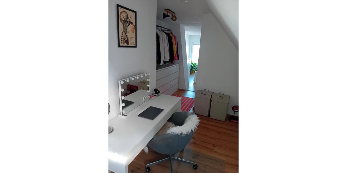 Dachgeschoßwohnung Schalksmühle - 3 Zimmer, 60 m&sup2;, 600&euro; | Angebot:27626622