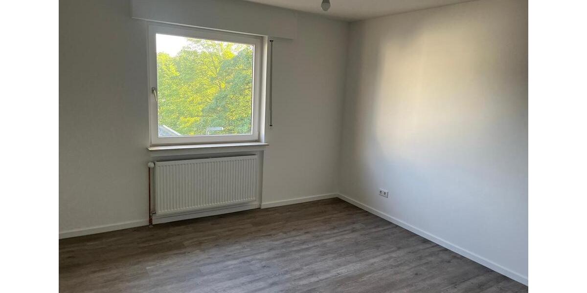 Etagenwohnung Wipperfürth - 2 Zimmer, 65 m&sup2;, 830&euro; | Angebot:25924191