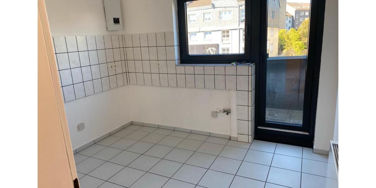 Etagenwohnung Remscheid Lüttringhausen - 3 Zimmer, 100 m&sup2;, 700&euro; | Angebot:26644916