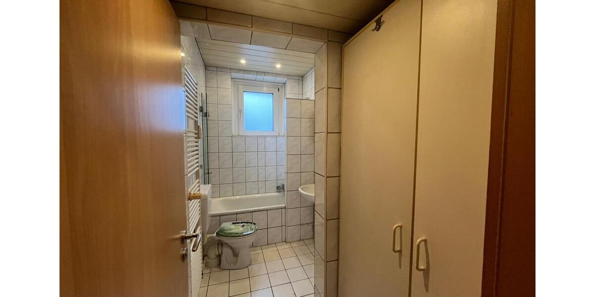 Erdgeschoßwohnung Hagen Hagen-Mitte - 3 Zimmer, 79 m&sup2;, 495&euro; | Angebot:25430680