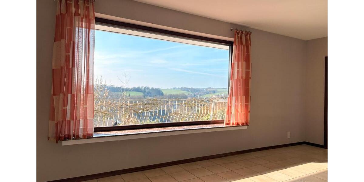 Etagenwohnung Wipperfürth - 4 Zimmer, 115 m&sup2;, 1.100&euro; | Angebot:26501568