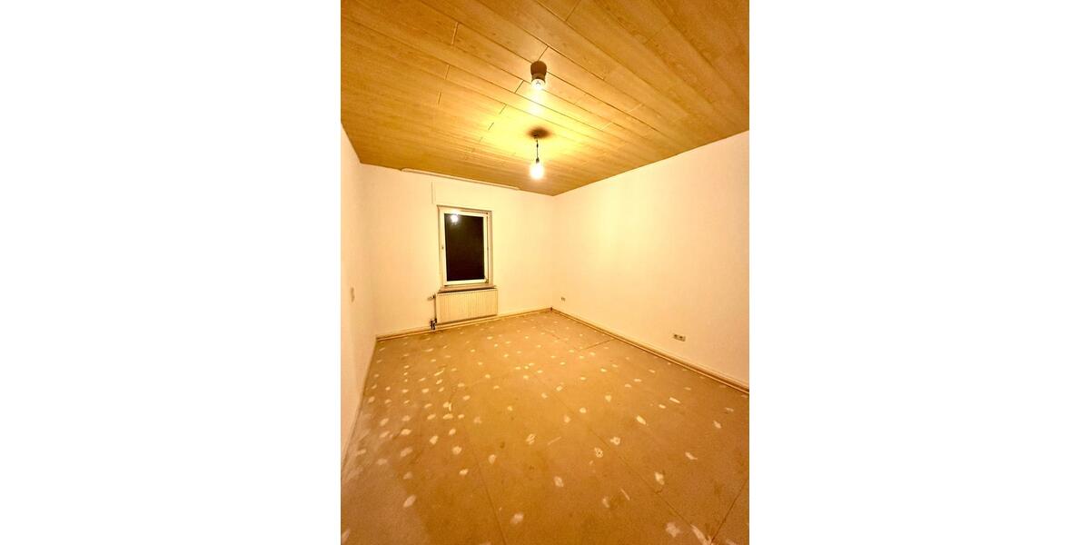 Etagenwohnung Lüdenscheid Othlinghausen - 5 Zimmer, 120 m&sup2;, 800&euro; | Angebot:26096495