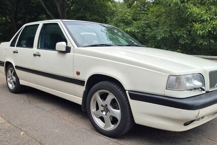 Volvo 850 242.277 km 5.000 &euro; Bochum 44789