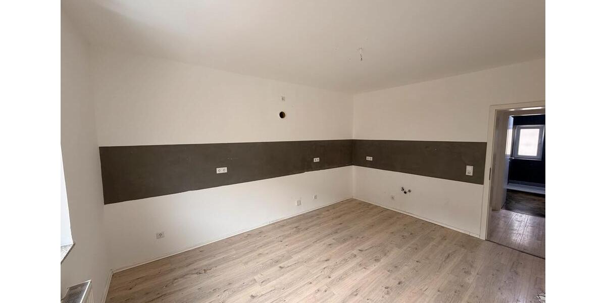 Etagenwohnung Ennepetal - 4 Zimmer, 100 m&sup2;, 1.260&euro; | Angebot:25815757