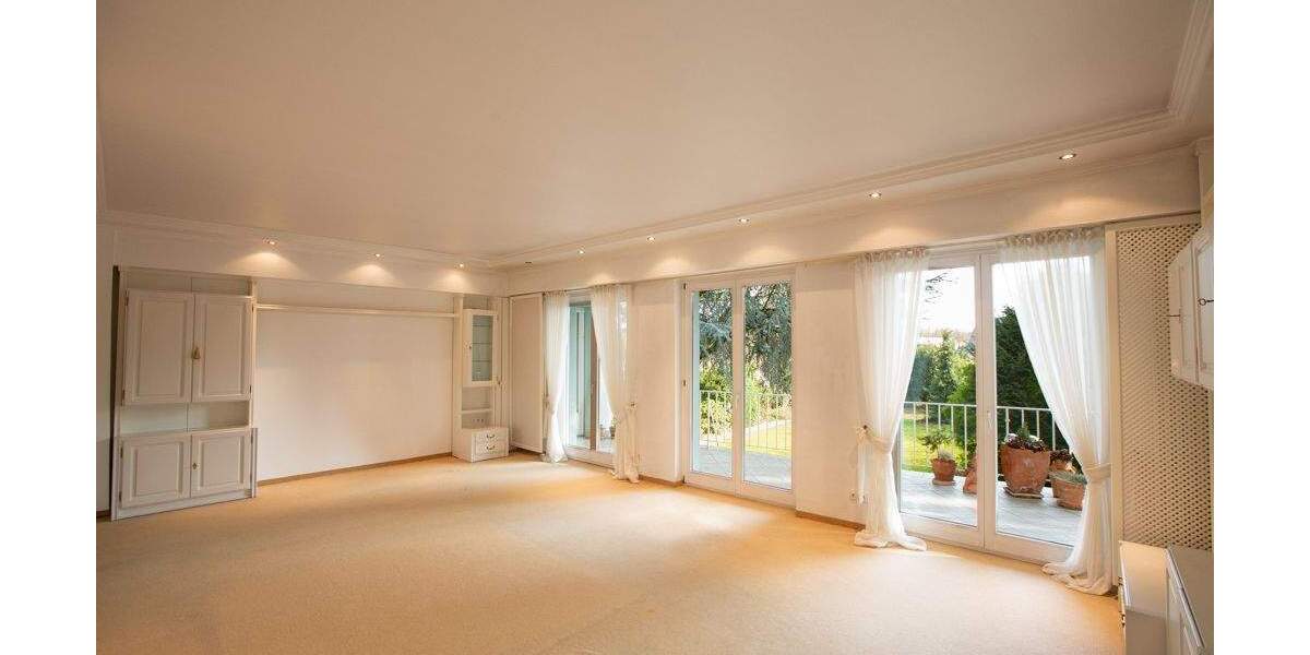 Terrassenwohnung Herne Horsthausen - 2 Zimmer, 130 m&sup2;, 1.300&euro; | Angebot:25746820